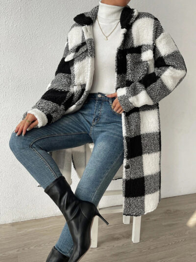 Autumn and winter open buckle lapel plush plaid coat loose temperament commuter long coat - Image 4