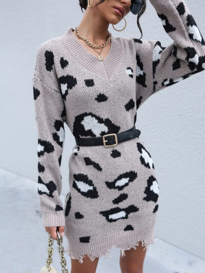 Women's knitted long-sleeved leopard print sweater dress (without belt) - Image 2