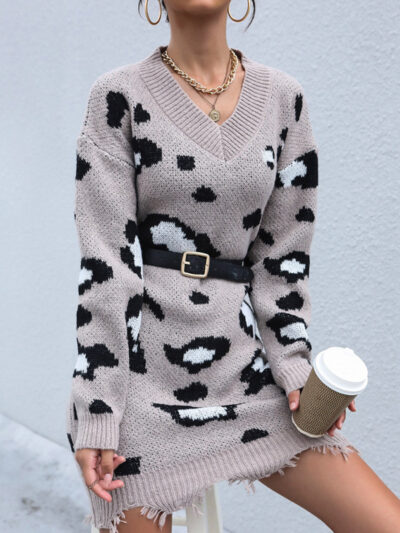 Women's knitted long-sleeved leopard print sweater dress (without belt) - Image 3