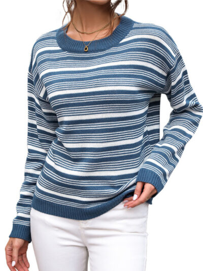 Women's round neck long sleeve striped sweater - Image 5