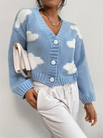 Loose V-neck cloud drop shoulder knitted cardigan three-button sweater short coat - Image 3