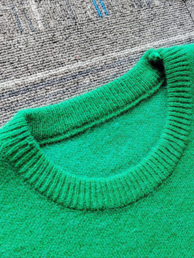 Casual pullover knitted sweater - Image 11