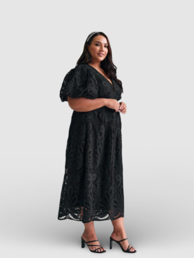 V-neck hollow embroidery dress