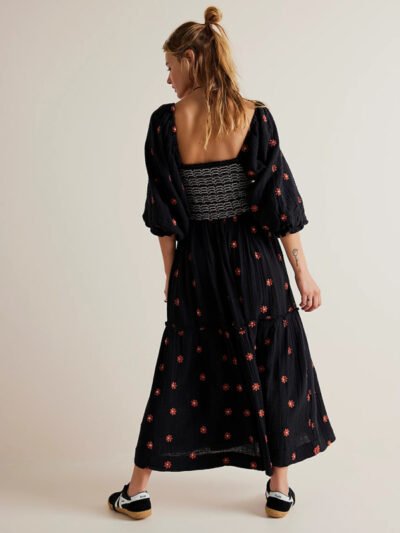 Black dress with embroidered square collar and sunflowers - Image 4