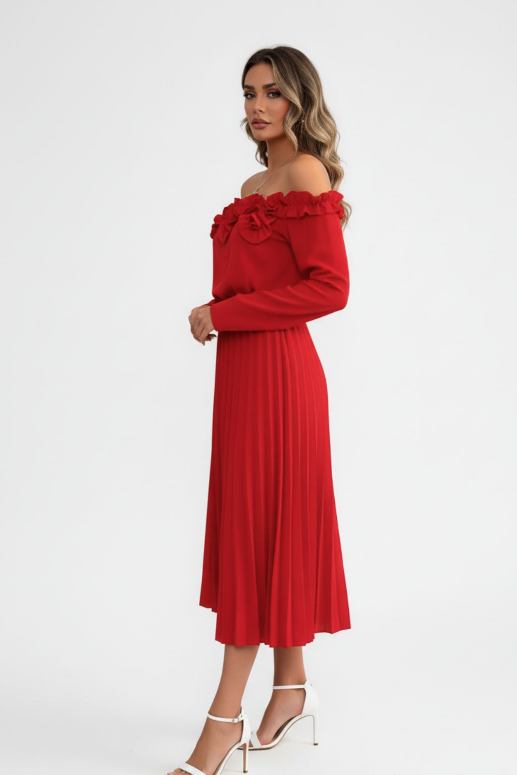 Long sleeve solid color dress